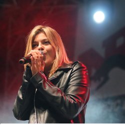 NRJ Music Tour Marseille - Louane