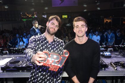 The Chainsmokers - NRJ DJ AWARDS 2016 - La Cérémonie