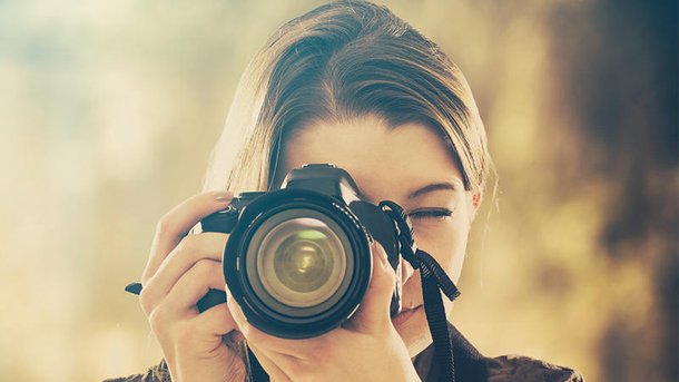 La femme Chérie de la semaine: Trina Cary, la photographe des mamans qui allaitent
