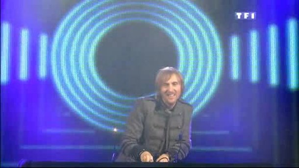 Live NMA 2010 David Guetta et Kelly Rowland - When Love Takes Over