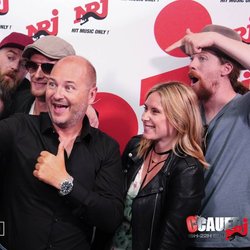 Mardi 14 Juin 2016 avec Walking On Cars - C Cauet sur NRJ