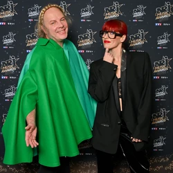 Philippe Katerine et Jenn Ayache - Le photocall - NRJ Music Awards 2026