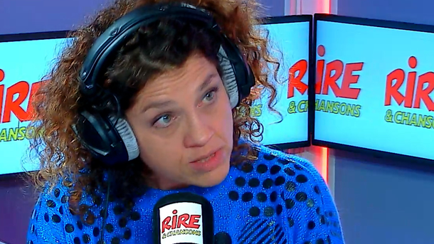 Karine Dubernet - Joyeux Covid à tout le monde quand même, et à l’année prochaine - La drôle de chronique
