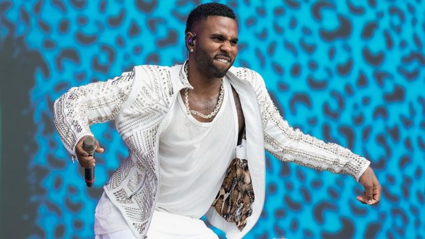Jason Derulo vs Chris Brown: qui est le meilleur chanteur-danseur?