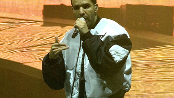 Drake : blessé, il annule plusieurs concerts!