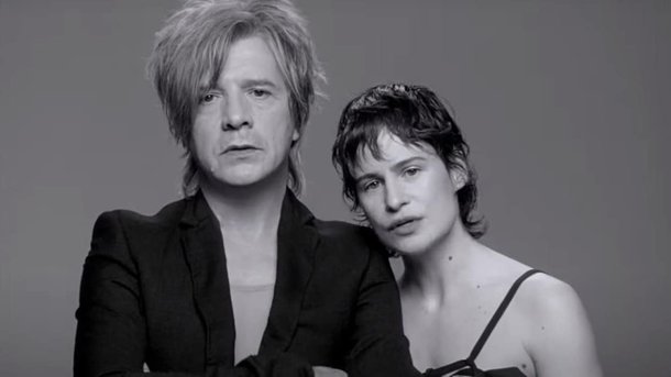 Indochine et Christine and the Queens: 1 million de vues pour «3SEX» !