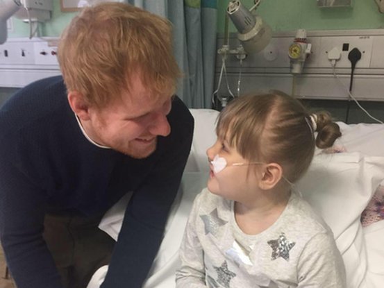 Ed Sheeran : son adorable attention à une enfant malade