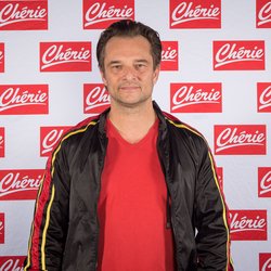 David Hallyday prend la pause pour Chérie.