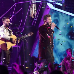 Kendji et Claudio Capéo - Cérémonie NRJ Music Awards 2019