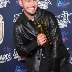 Julien Lieb - Le photocall - NRJ MUSIC AWARDS 2025