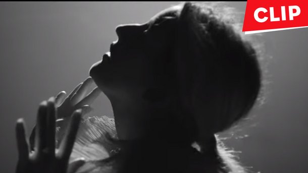 Ellie Goulding dévoile sa ballade émouvante «Flux»
