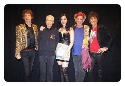 Katy Perry : merci de m'avoir laissé être la 5ième roue hier soir ! @TheRollingStones 