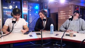 Artus (ou plutôt Sylvain) - Sa question à Jérémy Ferrari , Arnaud Tsamère et Baptiste Lecaplain