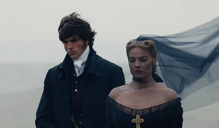 Jacob Elordi et Margot Robbie dans "Hurlevent"