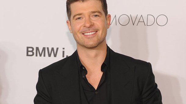 Robin Thicke : « Blurred Lines » marque l'année 2013!