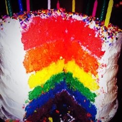Miley Cyrus: Le gâteau le plus "gay" du monde!