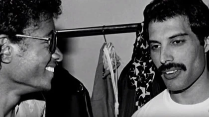 Michael Jackson et Freddie Mercury - There Must Be More to Life Than This