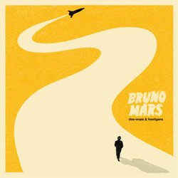 Bruno Mars danse avec les singes 
