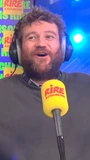 Olivier de Benoist répond à la question (un peu trop longue !) de Max Boublil , sur les fous rires qu'on a sur scène - L’Afterwork du Rire