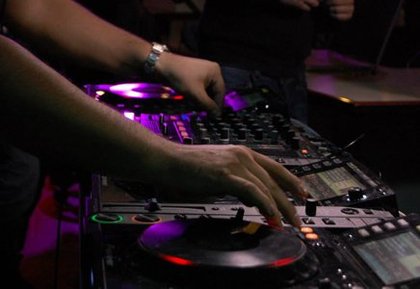 Jeudi 16 mai avec le Mix de Cauet
