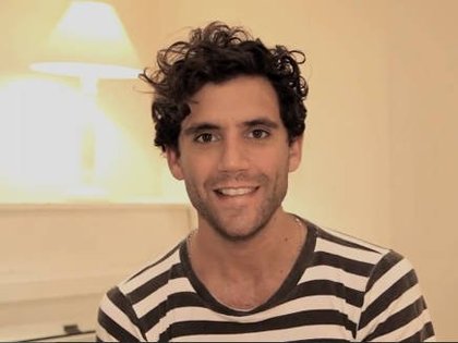 Mika: invité exceptionnel des NRJ Music Awards 2012