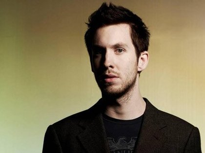 Calvin Harris Bio