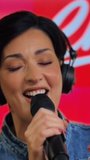 Sheryfa Luna "Il avait les mots" en live dans le Réveil Chérie !