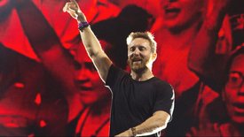 David Guetta dans un show en réalité augmentée!