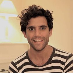 Mika: invité exceptionnel des NRJ Music Awards 2012