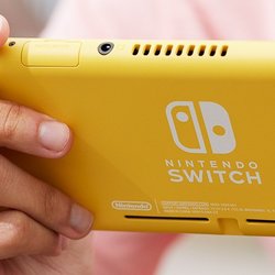 Nintendo Switch Lite