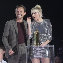 Martin Solveig et HollySiz (Cécile Cassel) - NRJ Music Awards