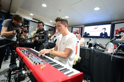 Charlie Puth chez C'Cauet sur NRJ