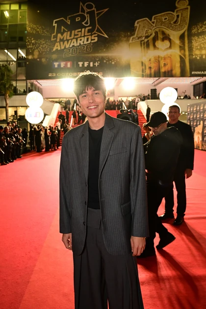 Cameron - Le Tapis Rouge - NRJ Music Awards 2026