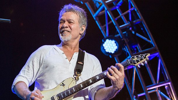 Mort d’Eddie Van Halen : retour sur la vie du guitariste de légende