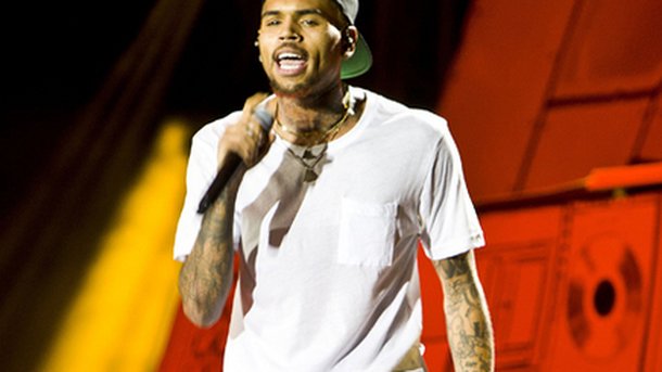 Chris Brown : son nouvel album, un hommage à Michael Jackson