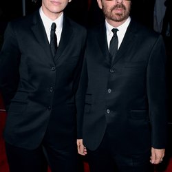 Annie Lennox s’inspire des « Men in Black »
