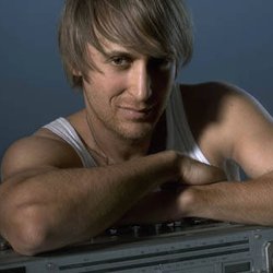 David Guetta se livre sur ses titres