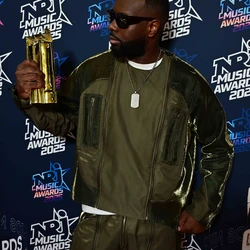 Gims - Le photocall - NRJ MUSIC AWARDS 2025