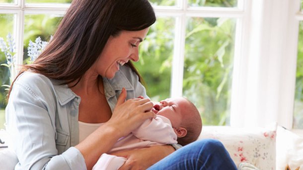 Mamme over 40: grossi rischi per il cuore