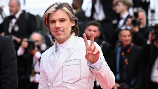 Orelsan est de retour avec un ami de longue date hilarant