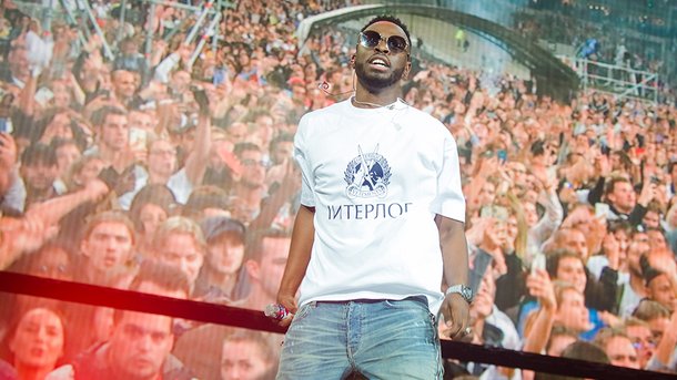 Dadju reporte sa tournée à 2021