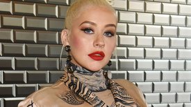 Christina Aguilera célèbre les 20 ans de son premier album «Genie in a Bottle»