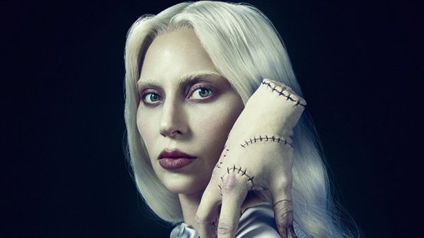 Lady Gaga dévoile "The Dead Dance", le nouveau hit de la série "Mercredi"