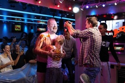 Mardi 26 août 2014 : Défi de Jeff et Julie en tube de colle