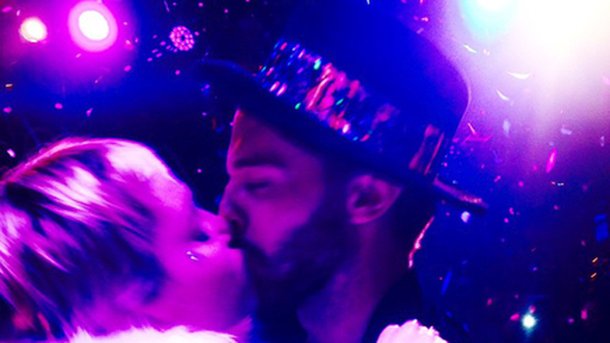 Miley Cyrus : avec Patrick Schwarzenegger pour le reveillon!