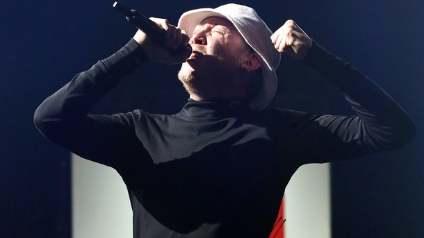 Eddy de Pretto partage son nouveau single «Parfaitement»