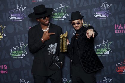 Dadju et Soolking - Photocall NRJ Music Awards Paris Edition
