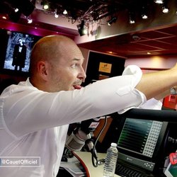 Vendredi 2 Septembre avec GNASH - C Cauet sur NRJ
