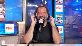 Adolescent, Stéphane De Groodt a eu de drôles de problèmes avec une certaine poudre blanche ...