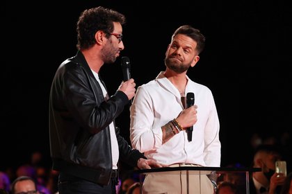 Manu Levy et Keen'V - Cérémonie des NRJ Music Awards 2021